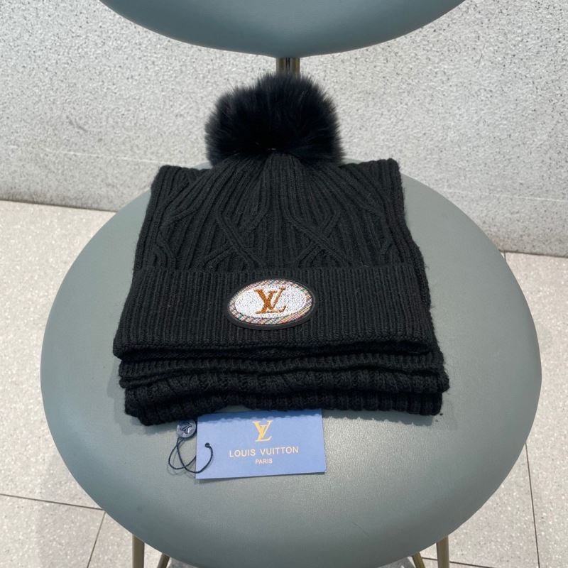 Louis Vuitton Caps Scarfs